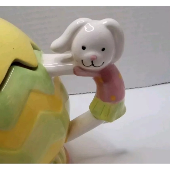 Cute Bunny Rabbit Teapot - Picture 2 of 7
